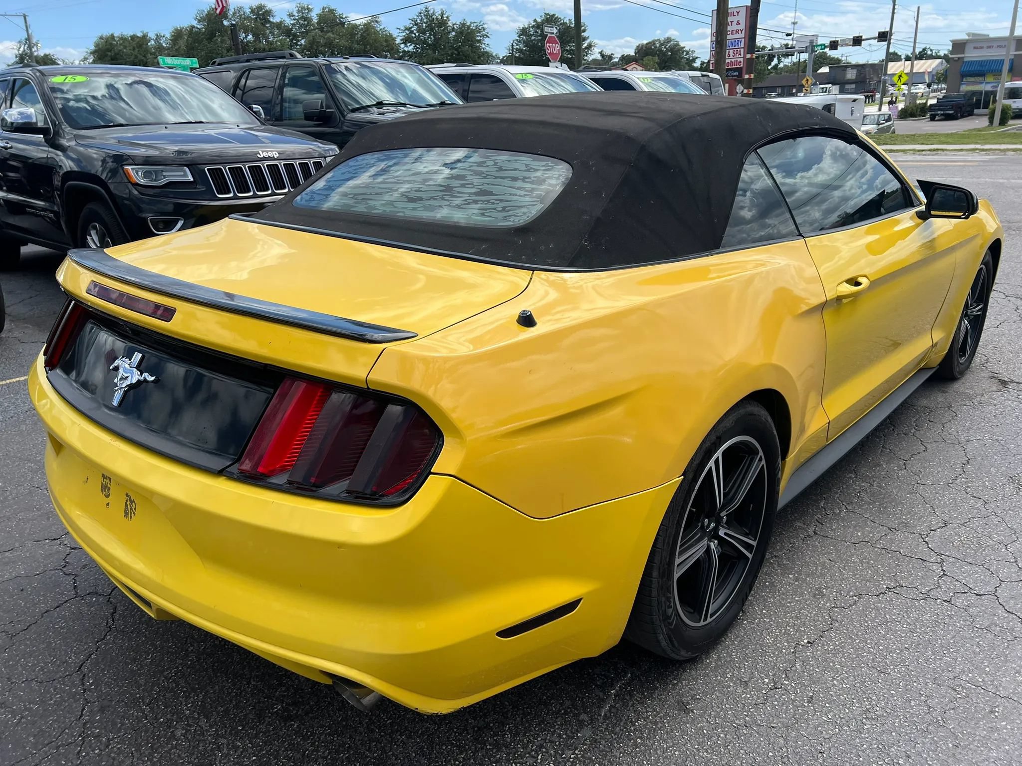 Used 2016 Ford Mustang Convertible w/ Equipment Group 051A RWD image 5