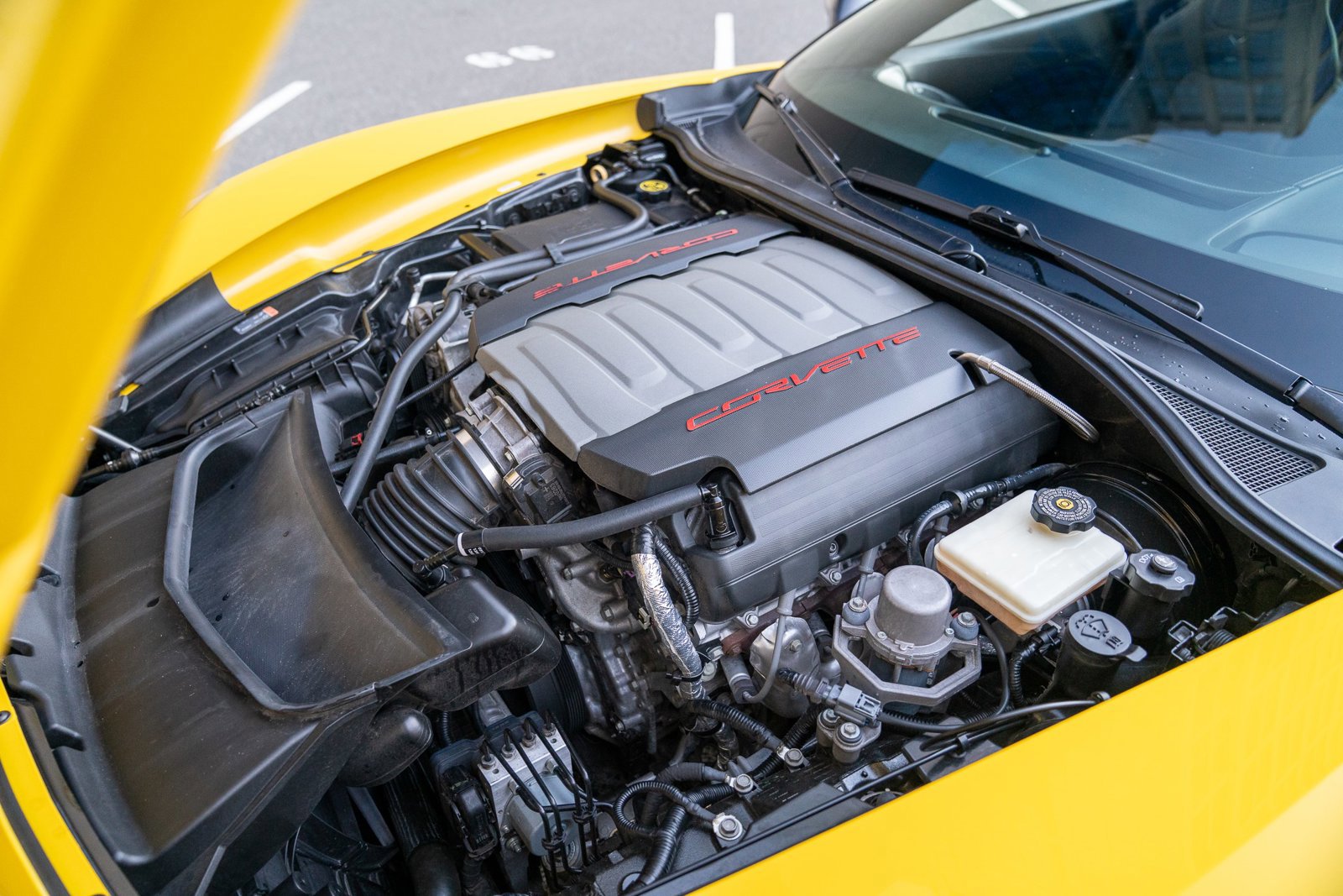 Used 2015 Chevrolet Corvette Stingray Coupe w/ 3LT Preferred Equipment Group image 28