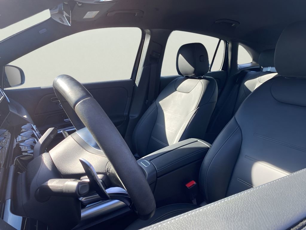 Used 2022 Mercedes-Benz GLA 35 AMG 4MATIC image 13