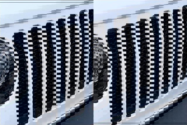 Used 2021 Jeep Wrangler Unlimited Sport image 29