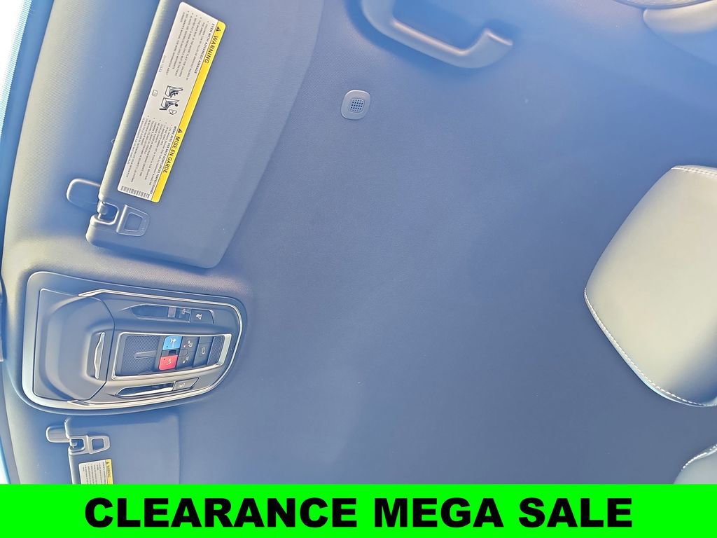 New 2025 Jeep Grand Cherokee Altitude image 30