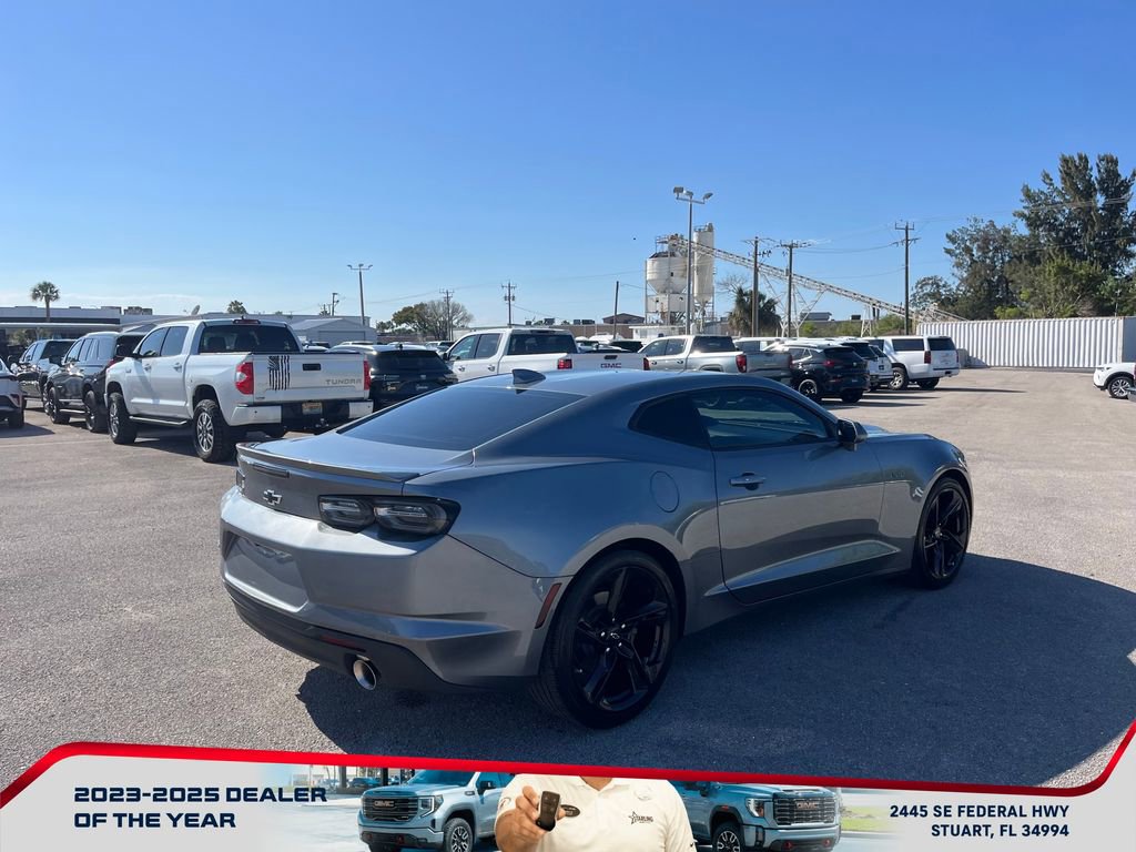 Used 2022 Chevrolet Camaro LT w/ RS Package image 7