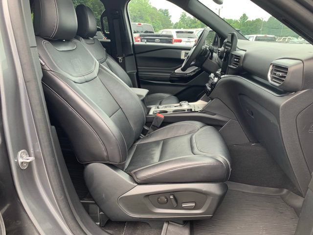 Certified 2023 Ford Explorer ST w/ Equipment Group 401A AWD/4WD image 16