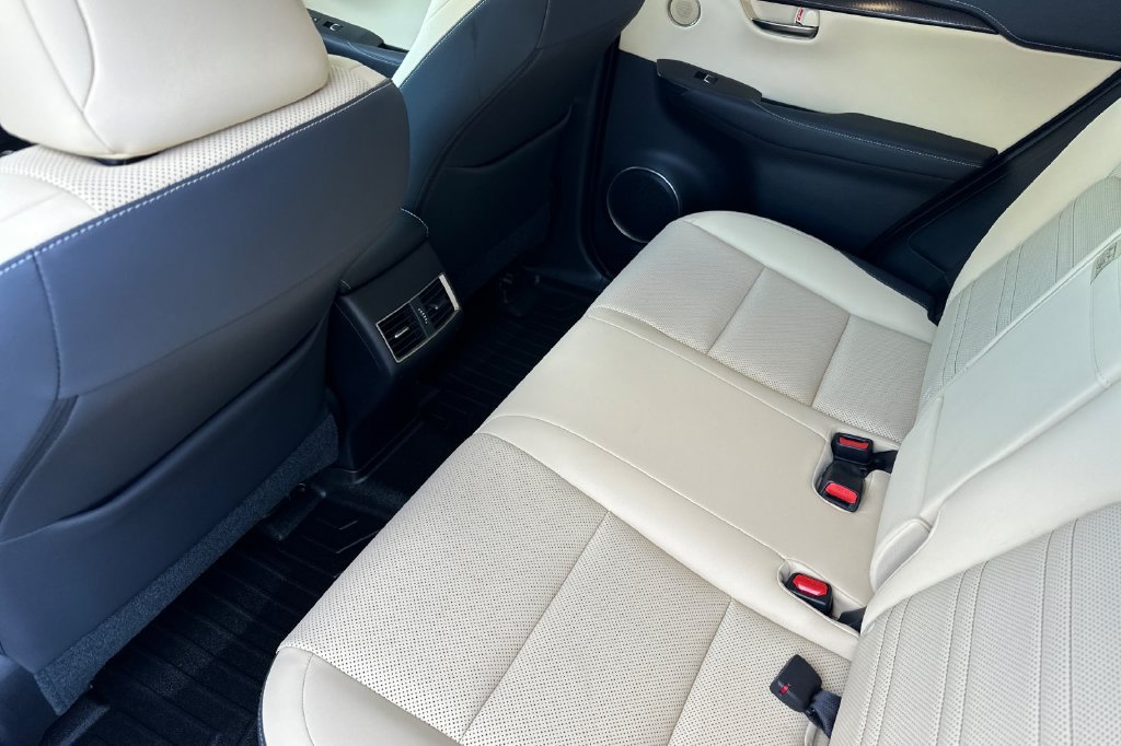 Used 2019 Lexus NX 300 FWD w/ Premium Package image 15