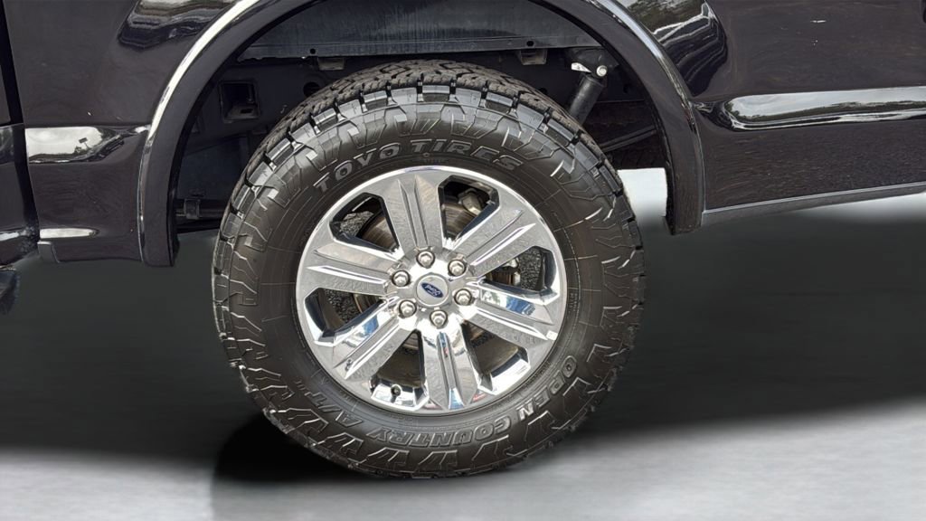 Used 2020 Ford F150 Lariat w/ Equipment Group 502A Luxury image 22