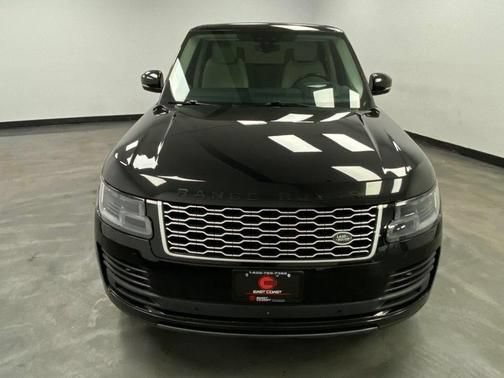 Used 2018 Land Rover Range Rover Supercharged AWD/4WD image 9