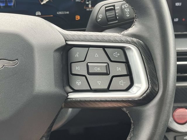 Used 2024 Ford Mustang Coupe RWD image 28