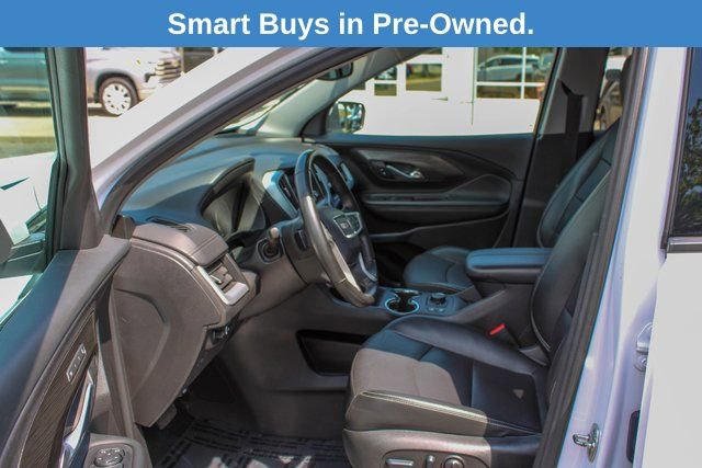 Used 2024 GMC Terrain SLT image 18