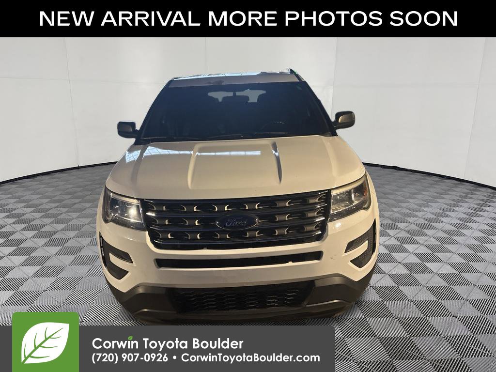 Used 2017 Ford Explorer FWD image 9