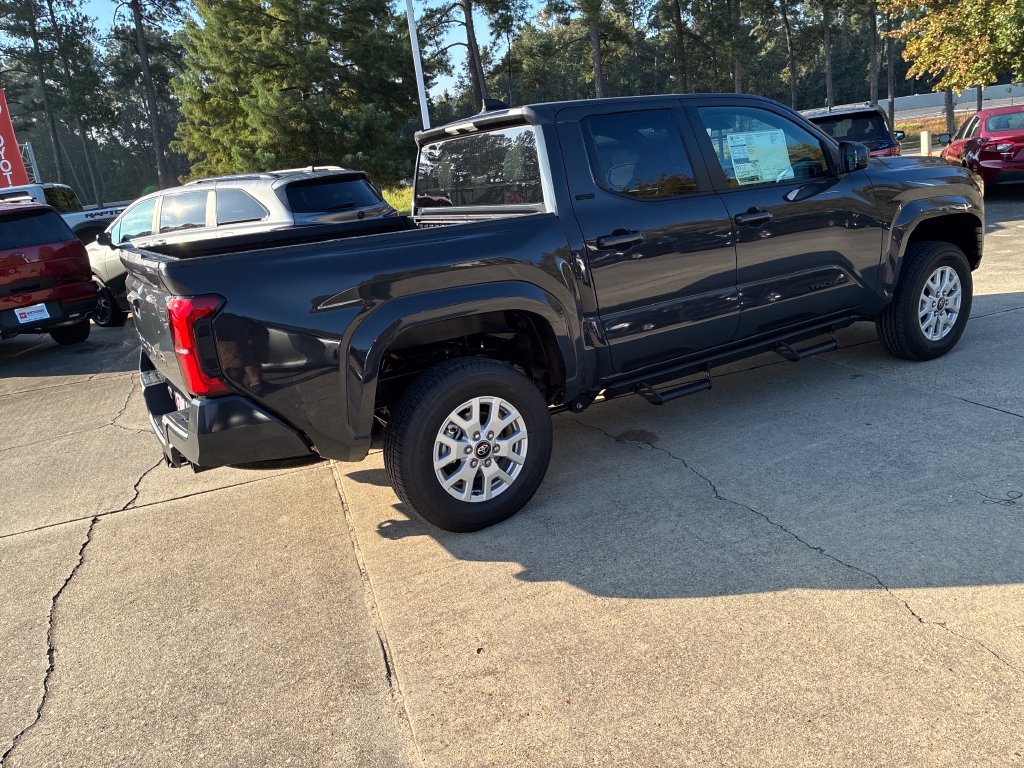 New 2026 Toyota Tacoma SR5 AWD/4WD image 7