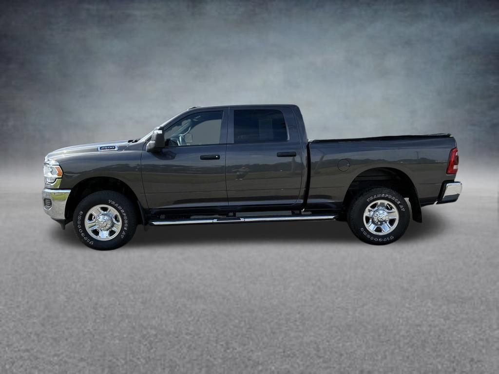 Used 2023 RAM 2500 Tradesman AWD/4WD image 2