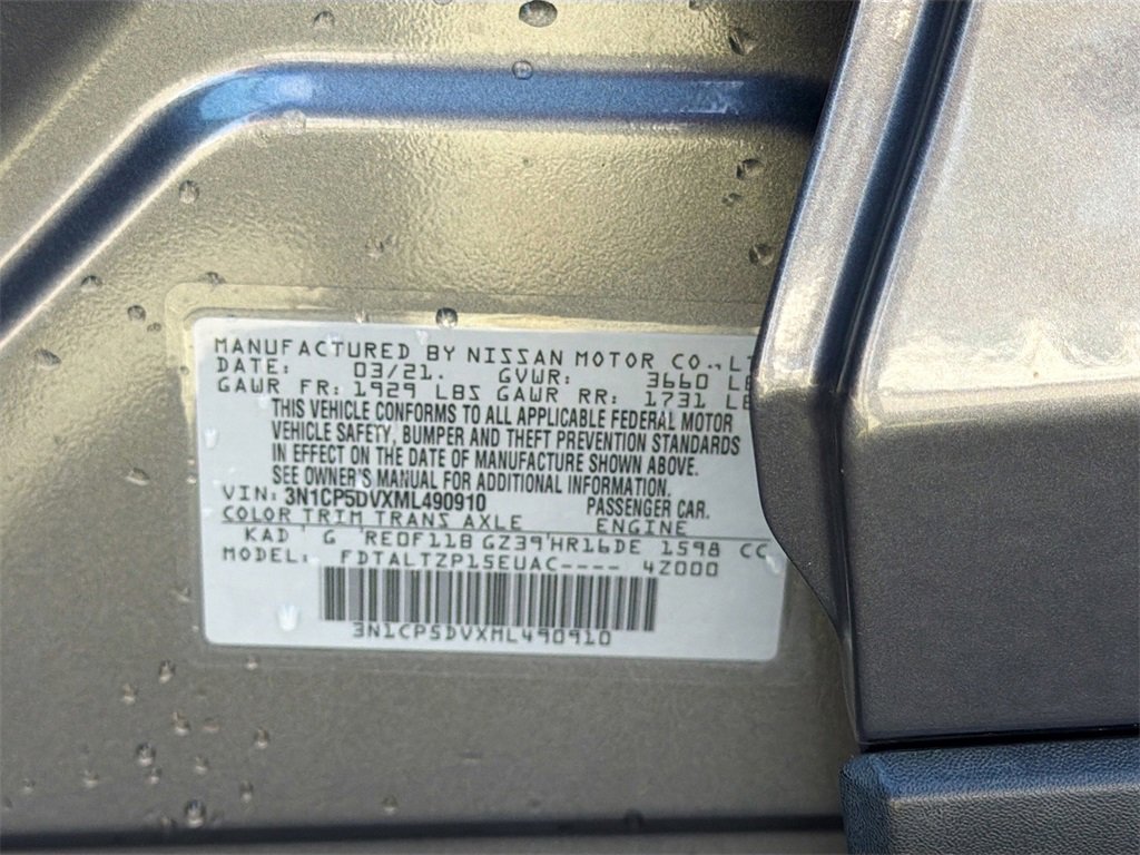 Used 2021 Nissan Kicks SR w/ Exterior Package image 32