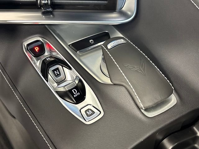 Used 2024 Chevrolet Corvette Stingray Convertible w/ Z51 Performance Package RWD image 37