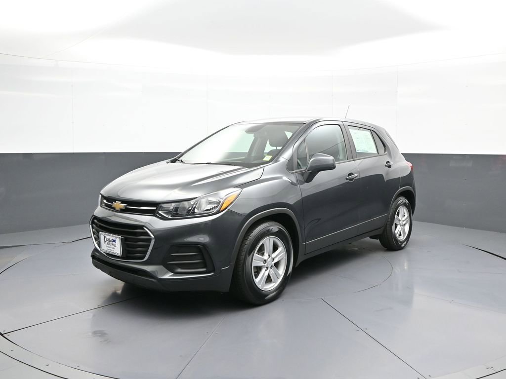 Used 2019 Chevrolet Trax LS image 1