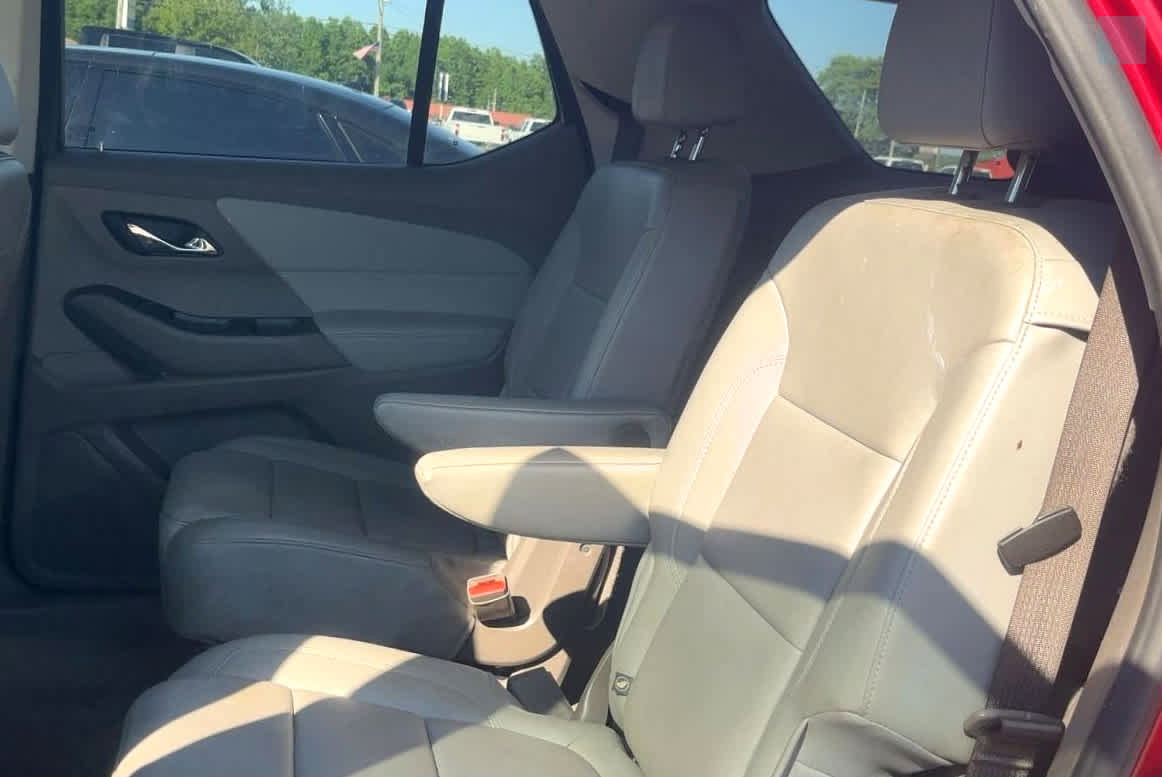 Used 2019 Chevrolet Traverse LT AWD/4WD image 5