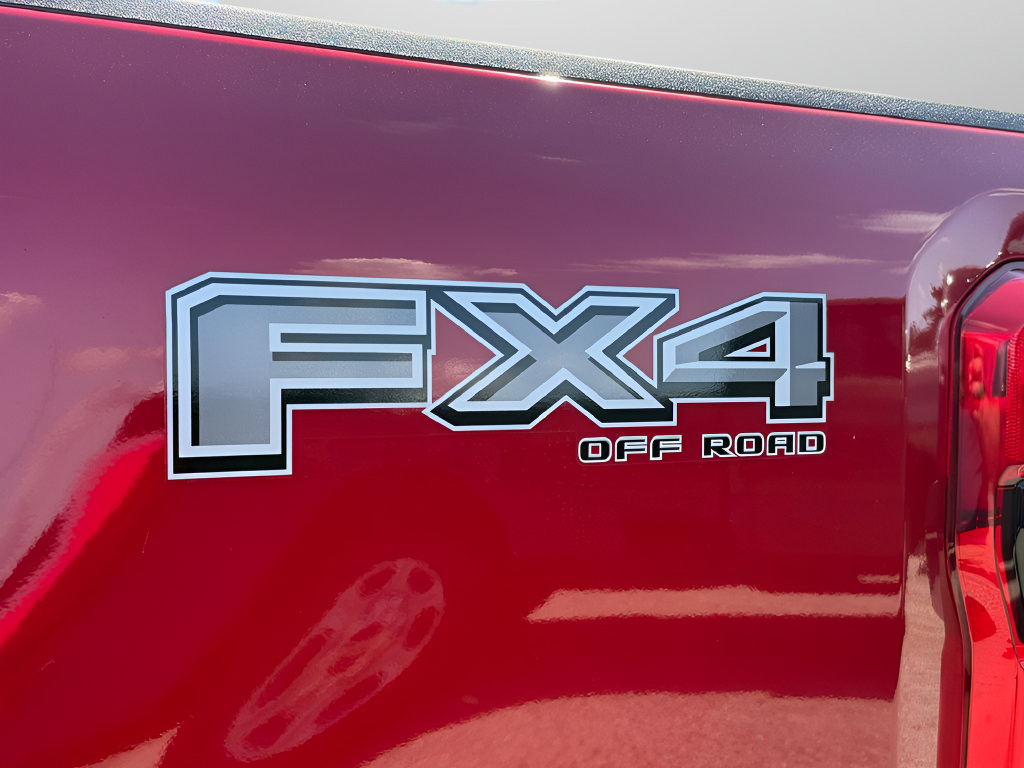 New 2026 Ford F250 XLT w/ XLT Premium Package AWD/4WD image 23