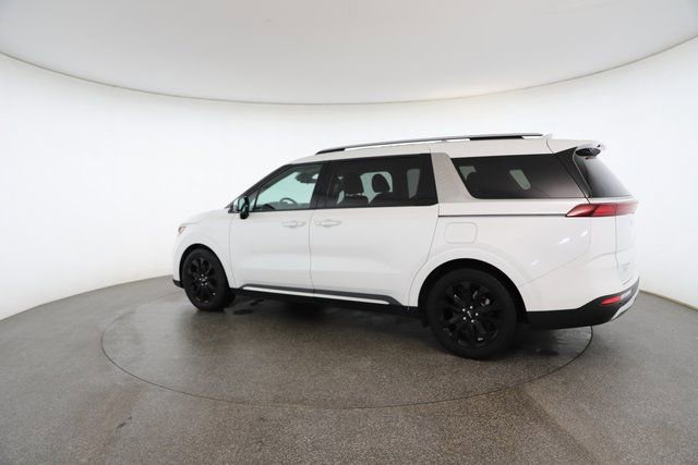 Used 2024 Kia Carnival SX image 9