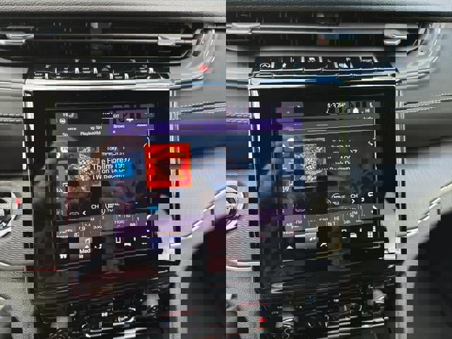 New 2025 Jeep Grand Cherokee Altitude image 33