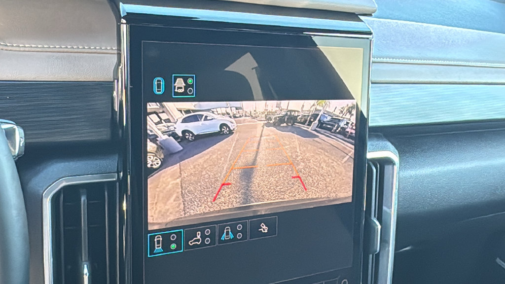 Used 2026 GMC Acadia Elevation FWD image 29