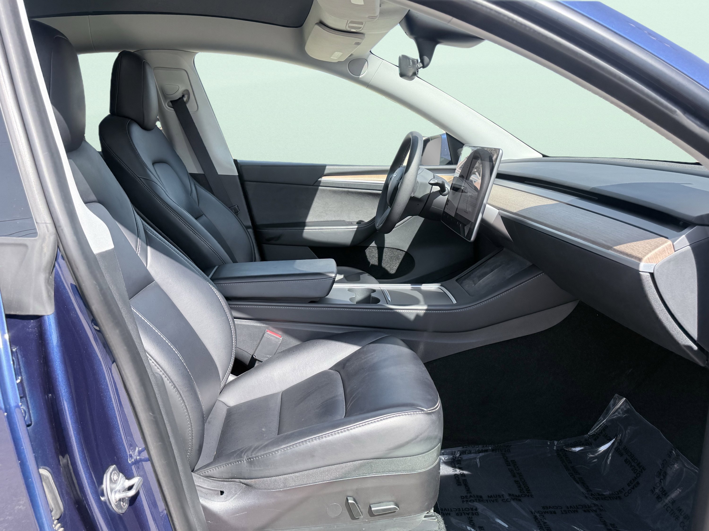 Used 2023 Tesla Model Y Performance image 44