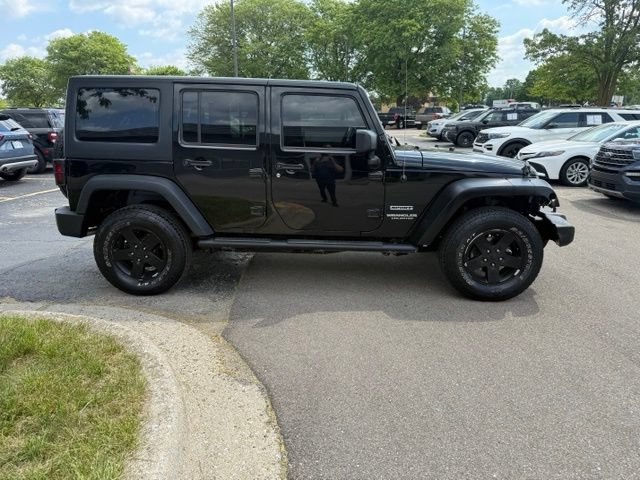 Used 2017 Jeep Wrangler Unlimited Sport w/ Quick Order Package 24S AWD/4WD image 8