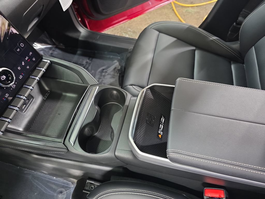 New 2026 GMC Terrain Elevation w/ Elevation Premium Package AWD/4WD image 23