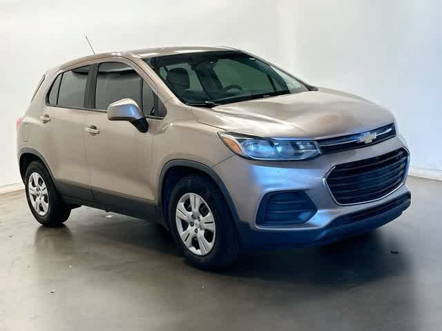 Used 2018 Chevrolet Trax LS FWD image 28