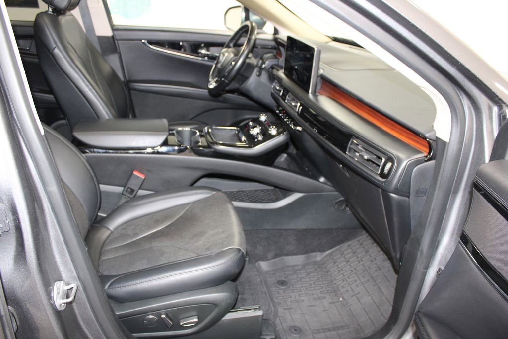 Used 2022 Lincoln Nautilus Reserve image 29