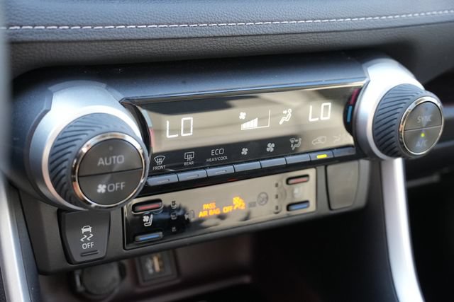 Used 2024 Toyota RAV4 Limited w/ Advanced Technology Package AWD/4WD image 36