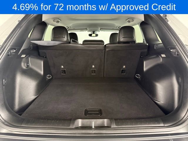 Used 2019 Jeep Cherokee Latitude Plus w/ Comfort/Convenience Group image 32