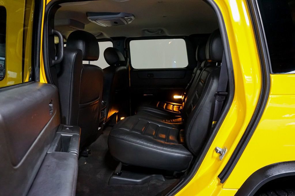 Used 2005 HUMMER H2 w/ Preferred Equipment Group image 28