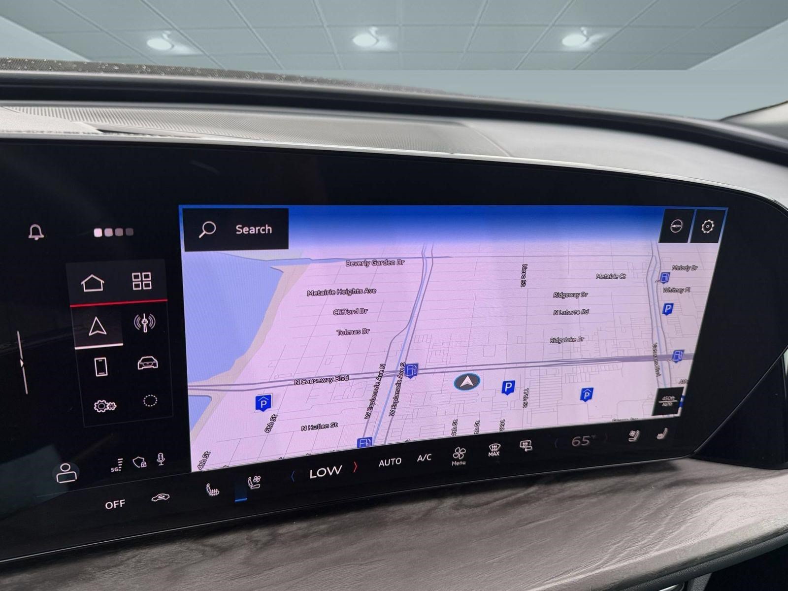 Certified 2025 Audi Q5 Premium w/ Premium Plus AWD/4WD image 19