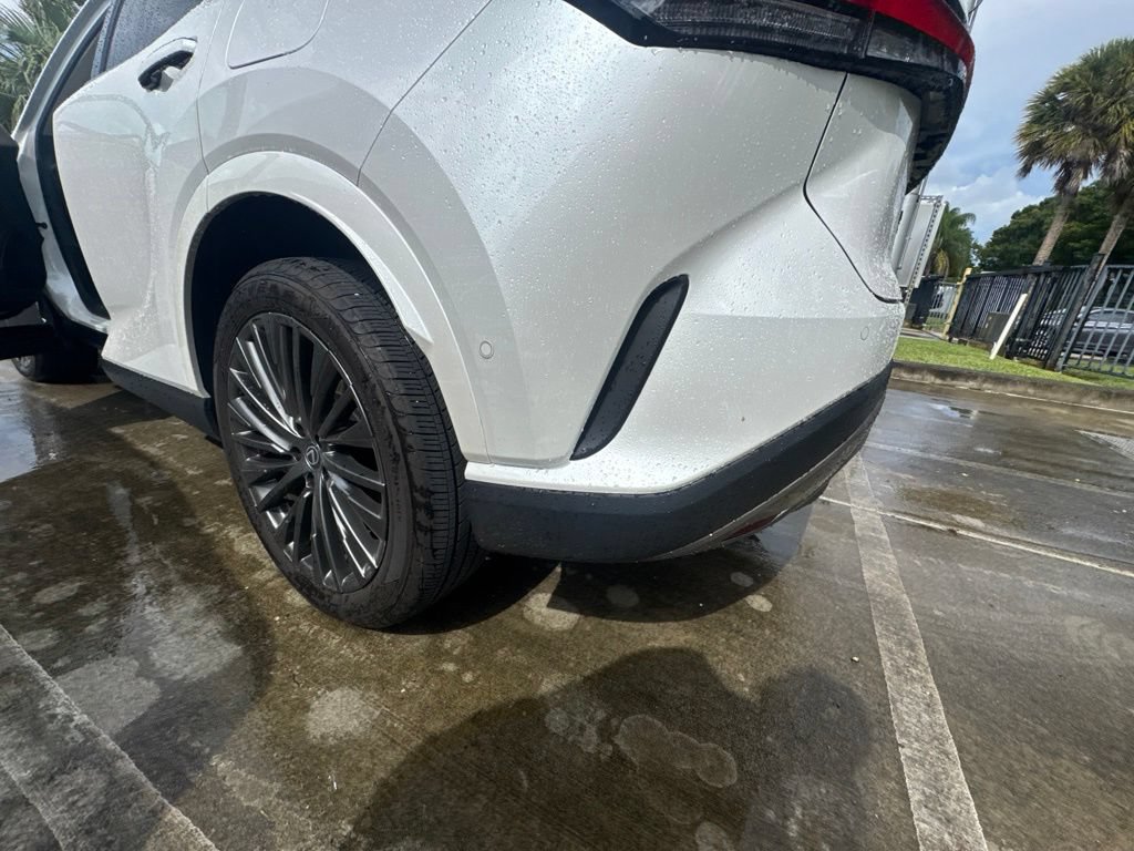 Certified 2024 Lexus RX 350 FWD w/ Convenience Package image 13
