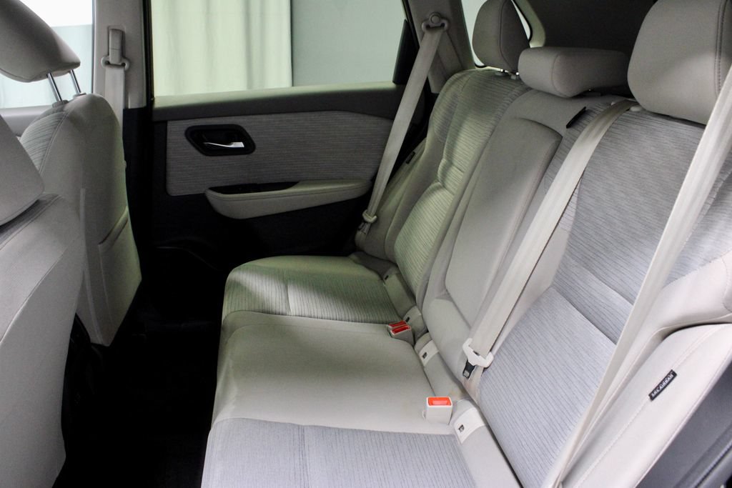 Used 2023 Nissan Rogue SV FWD image 21