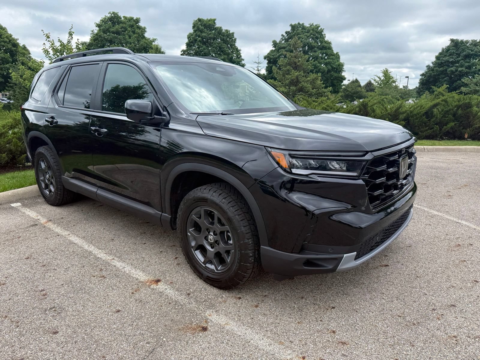 Used 2020 Honda Pilot Touring image 3