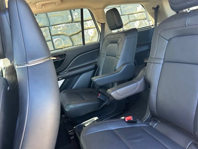 Used 2024 Lincoln Aviator Reserve w/ Equipment Group 201A AWD/4WD image 9