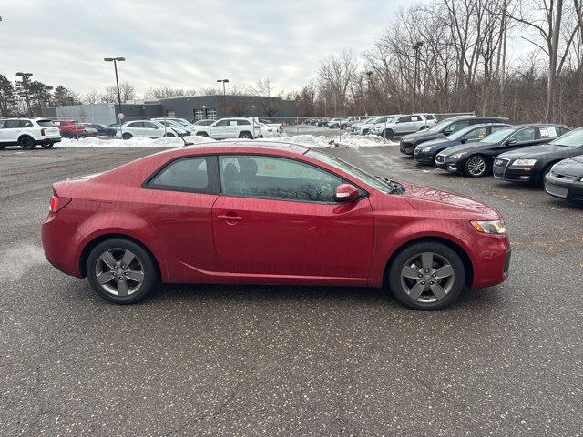 Used 2010 Kia Forte Koup EX image 3
