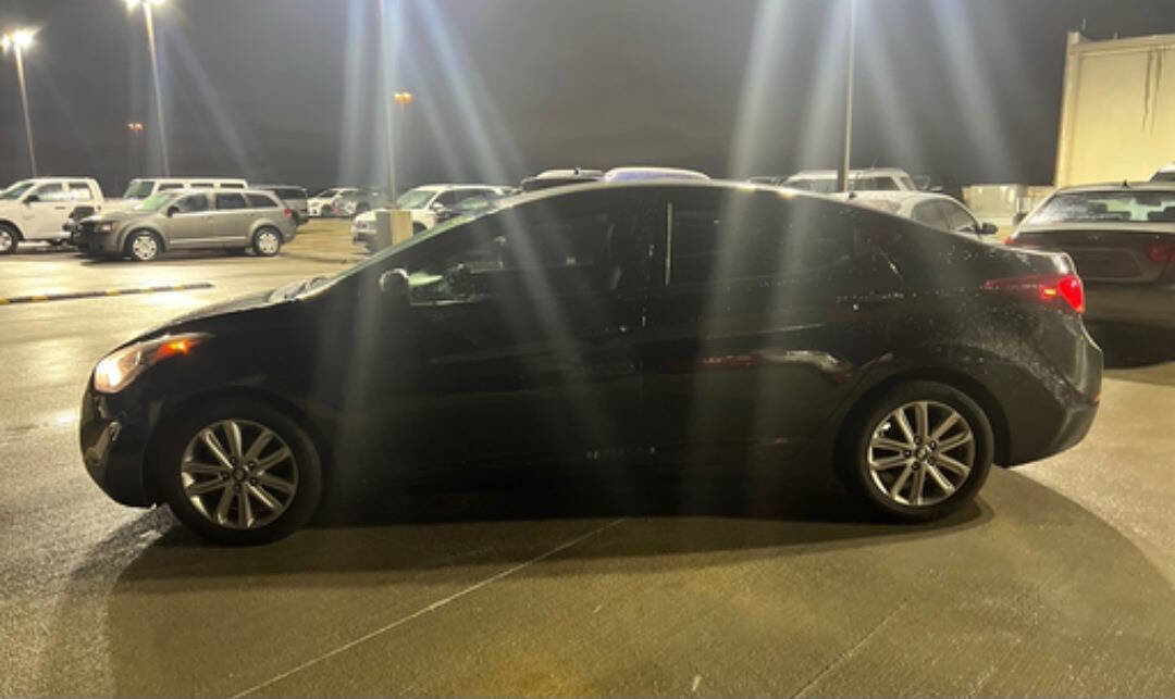 Used 2016 Hyundai Elantra SE w/ Option Group 02 image 8