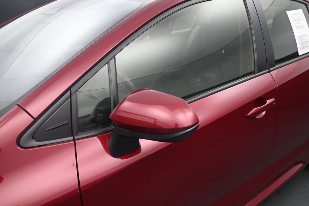 Used 2025 Toyota Corolla LE FWD image 12