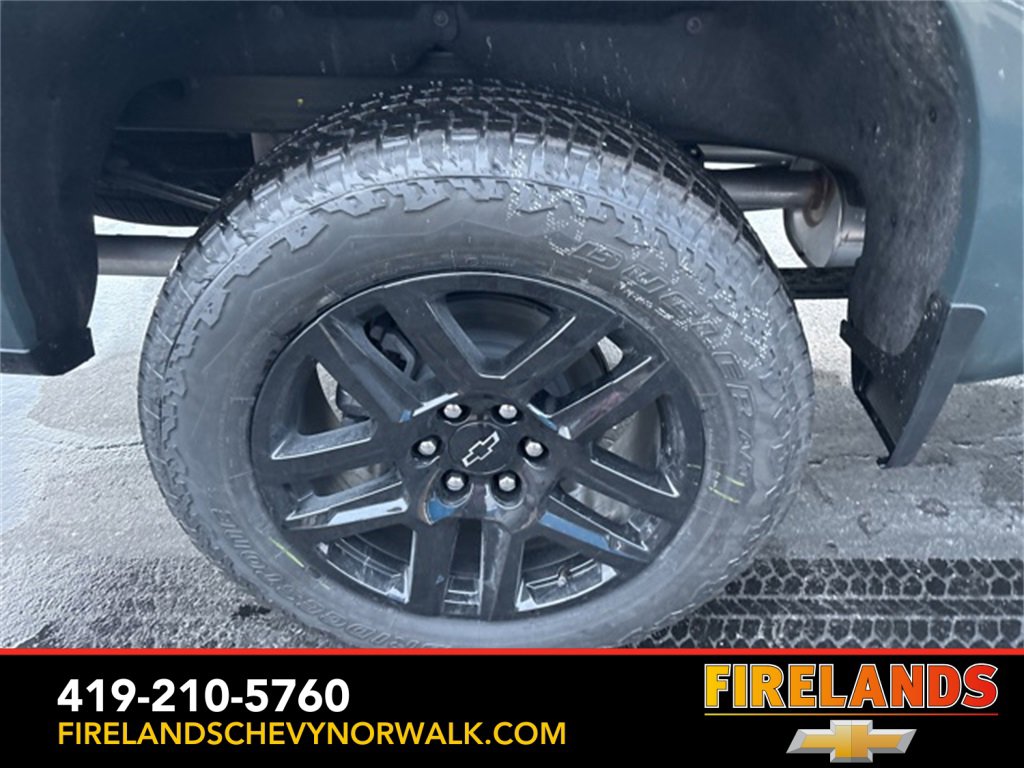 New 2026 Chevrolet Silverado 1500 LT Trail Boss w/ LPO, Dark Essentials Package image 9