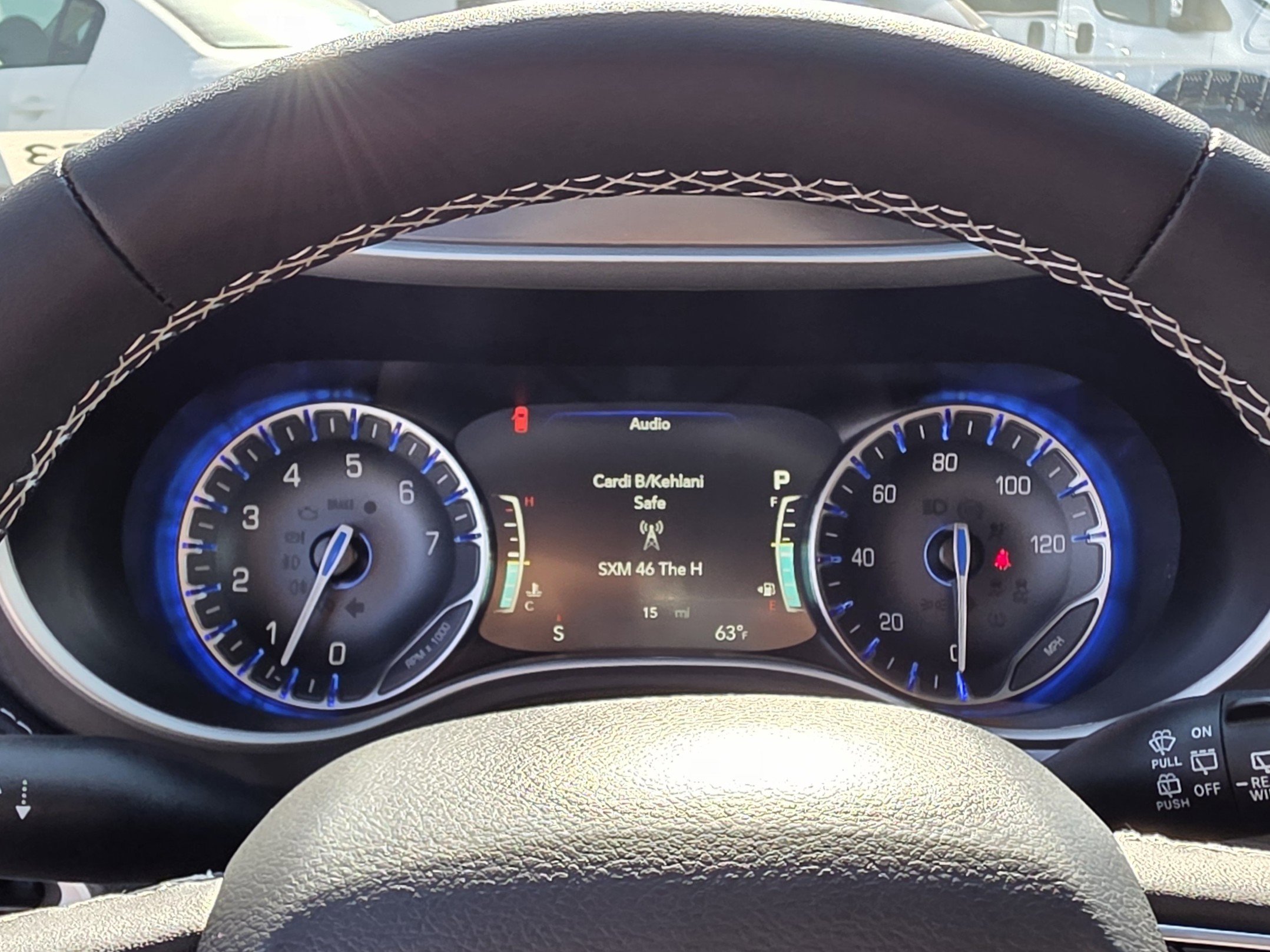 New 2026 Chrysler Pacifica Select image 16