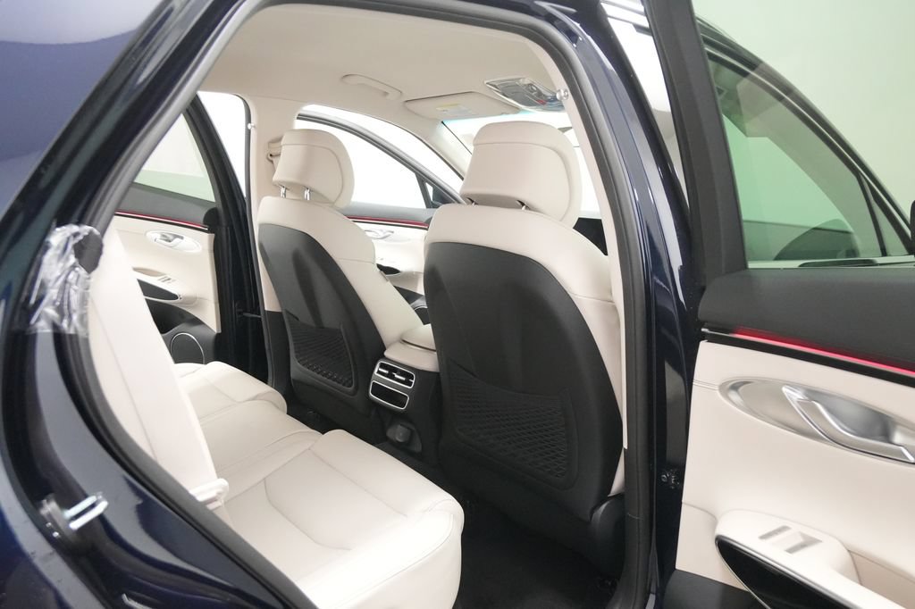 New 2026 Genesis GV70 2.5T AWD/4WD image 25