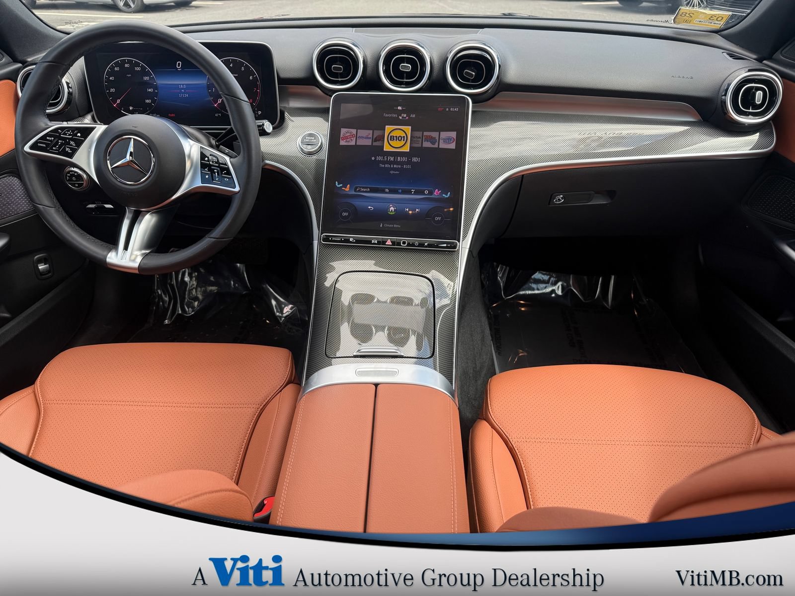 Certified 2023 Mercedes-Benz C 300 4MATIC Sedan image 2