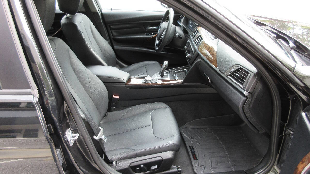 Used 2014 BMW 328i xDrive Sedan image 23