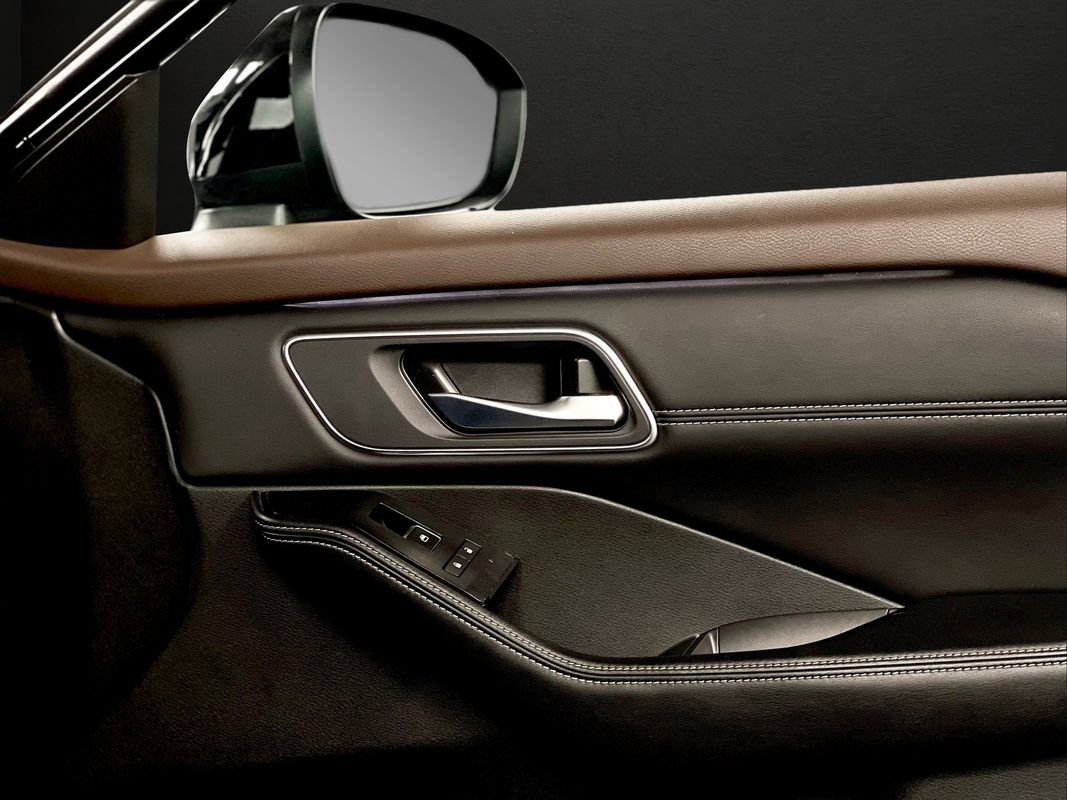 Used 2021 Nissan Rogue Platinum image 38