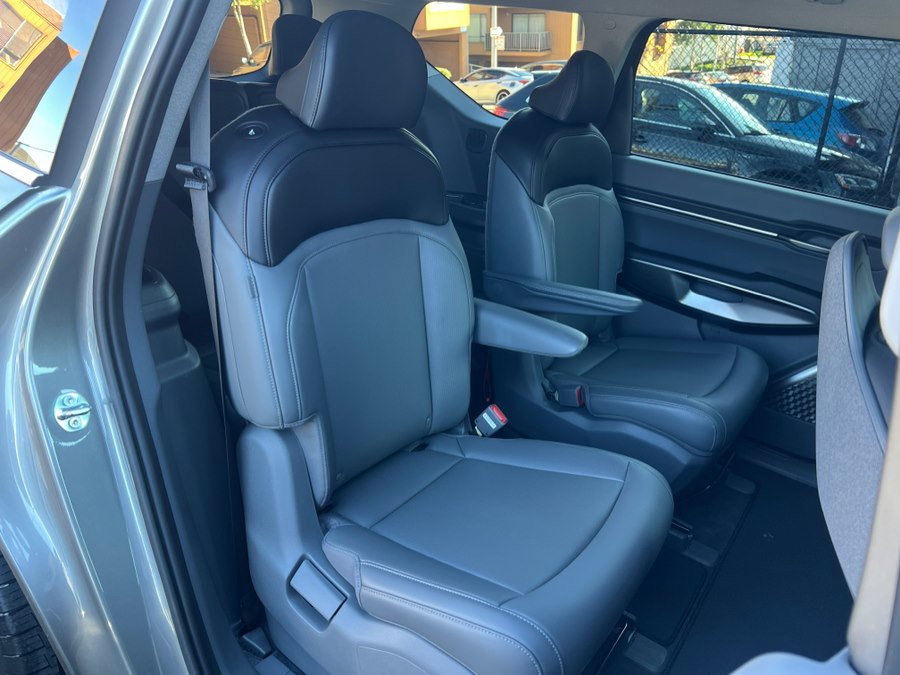 Used 2024 Kia EV9 Light Long Range image 40