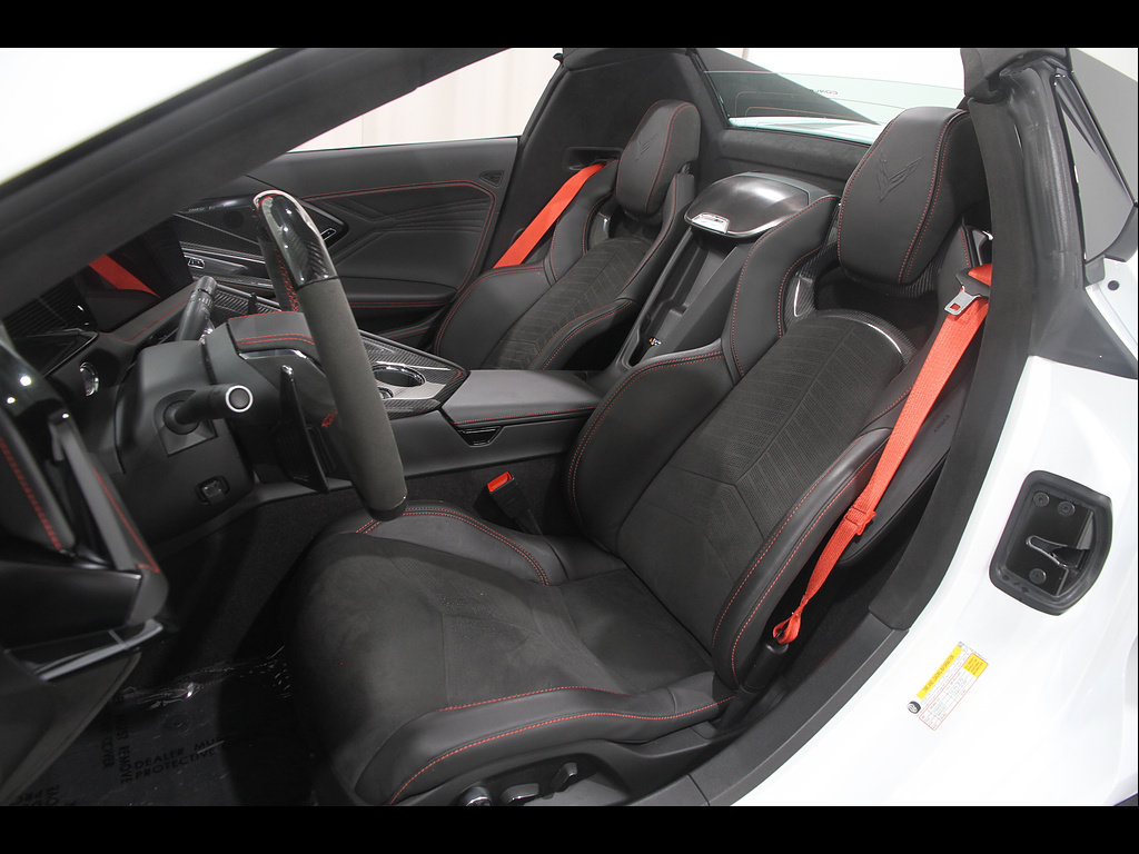 Used 2026 Chevrolet Corvette Z06 RWD image 7