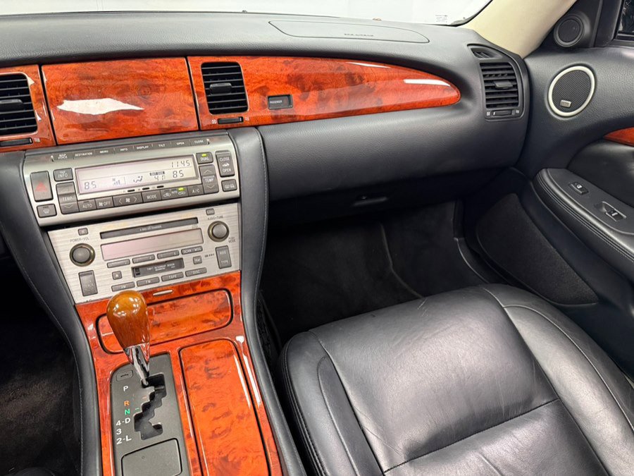 Used 2002 Lexus SC 430 2dr Convertible image 55