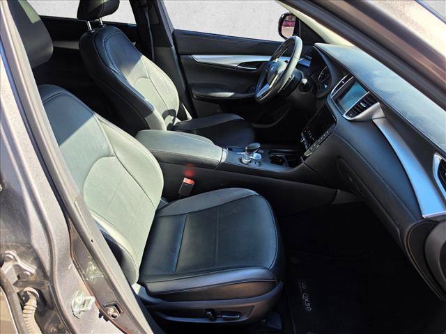 Used 2021 INFINITI QX50 Sensory AWD/4WD image 11