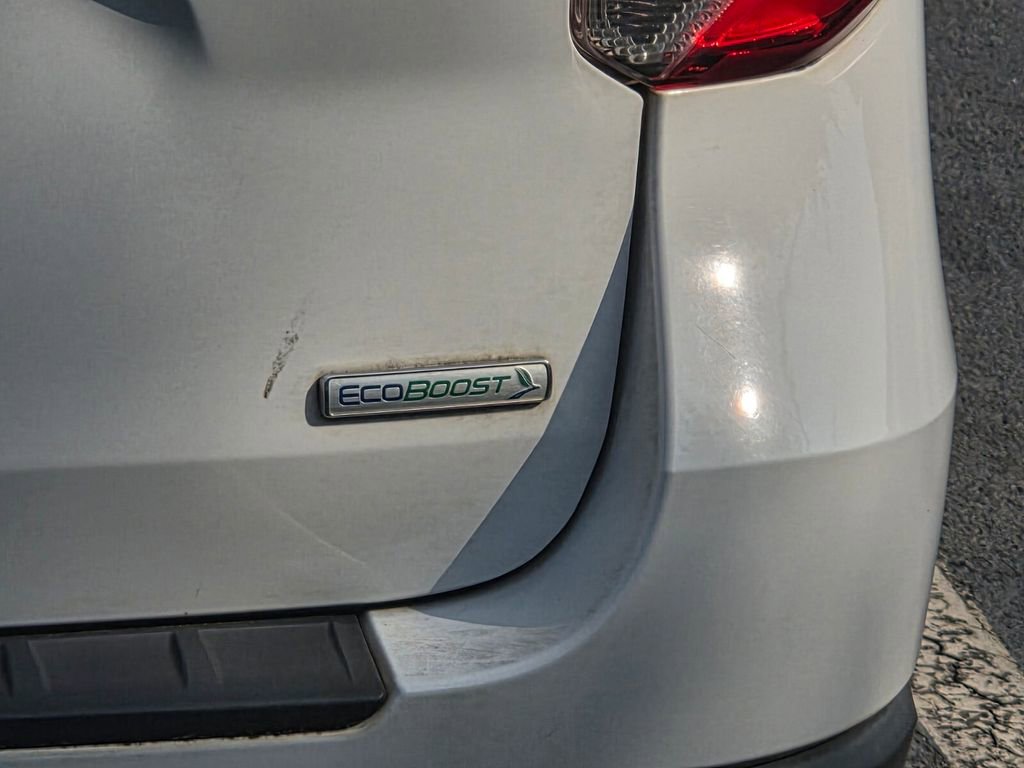 Used 2020 Ford Explorer XLT RWD image 10